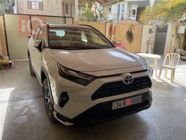 تۆیۆتا ڕاڤ 4 2024  بۆ فرۆشتن لە عێراق - بەسڕا